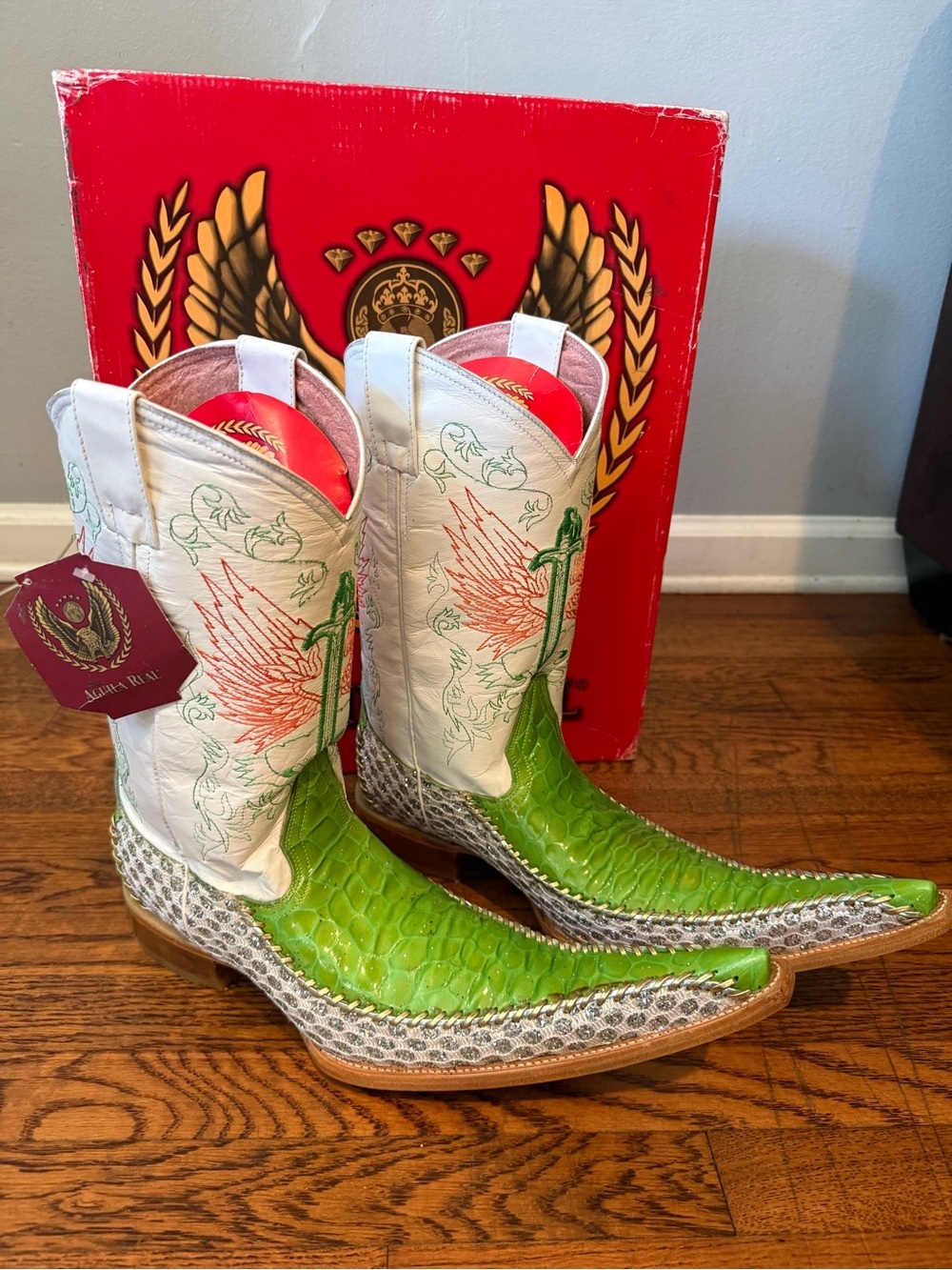 Águila Real Men’s Green & White Leather Western Cowboy Boots Size 10.5 – NIB